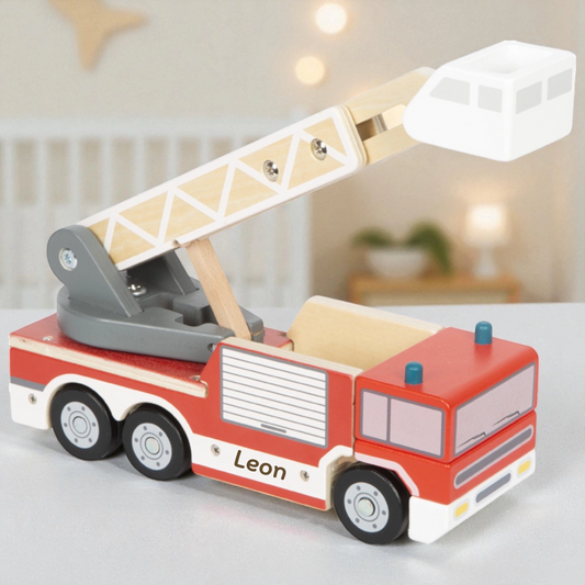 SMALL FOOT Feuerwehrauto mit Wunschnamen
