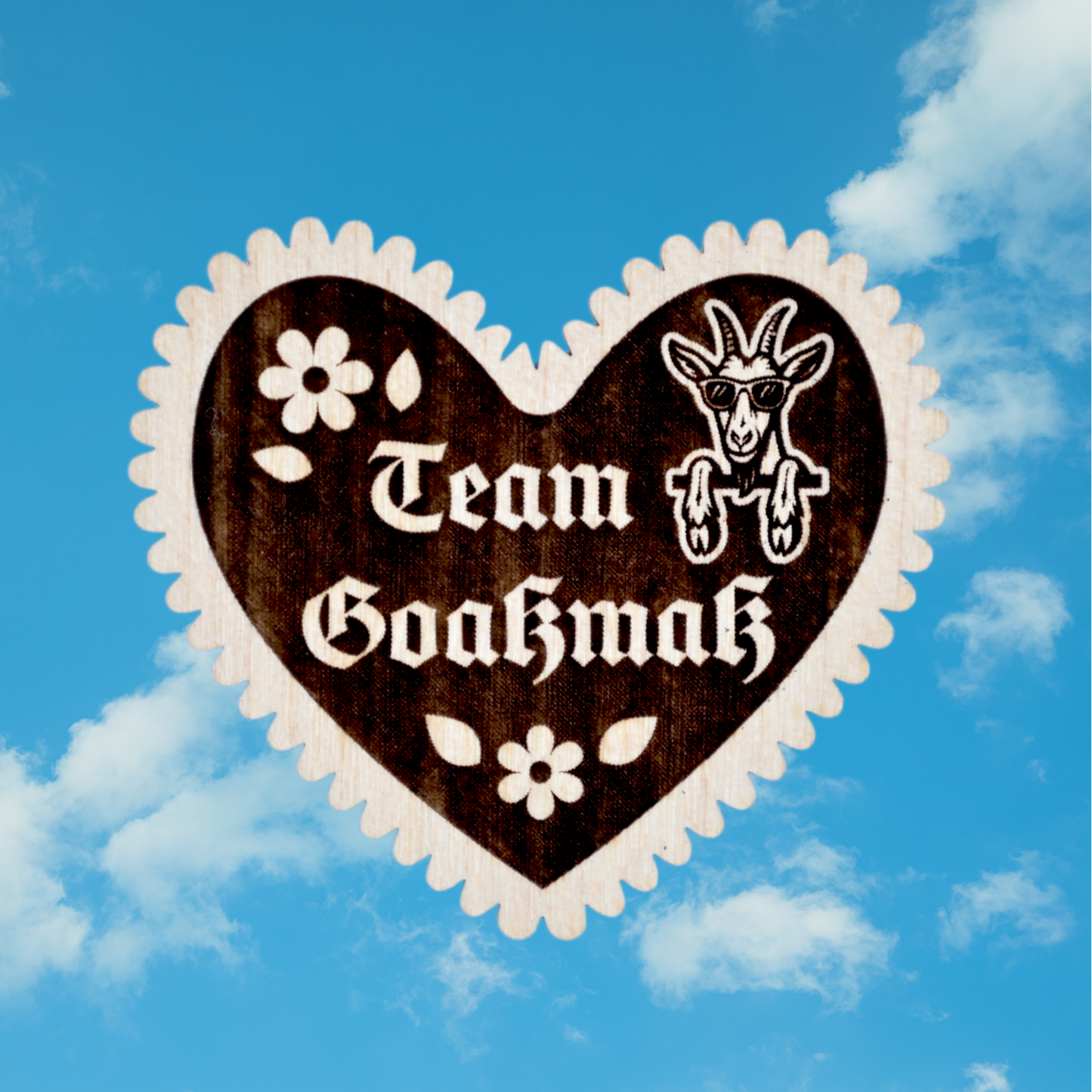 Trachten-Pin Herz "Team Goaßmaß" Holz-Ahorn
