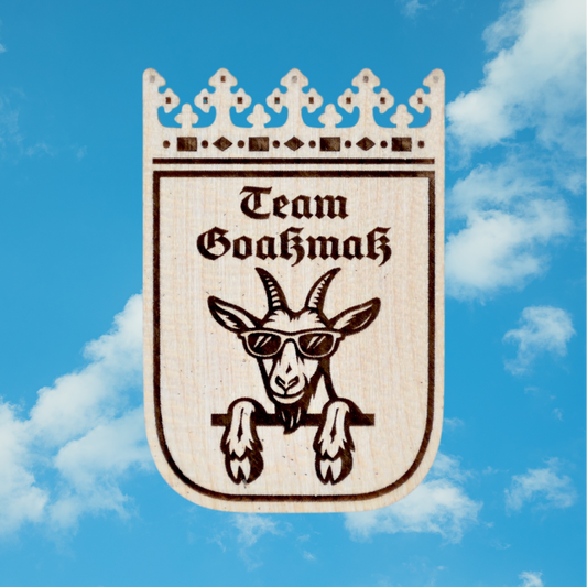 Trachten-Pin Wappen "Team Goaßmaß" Holz-Ahorn