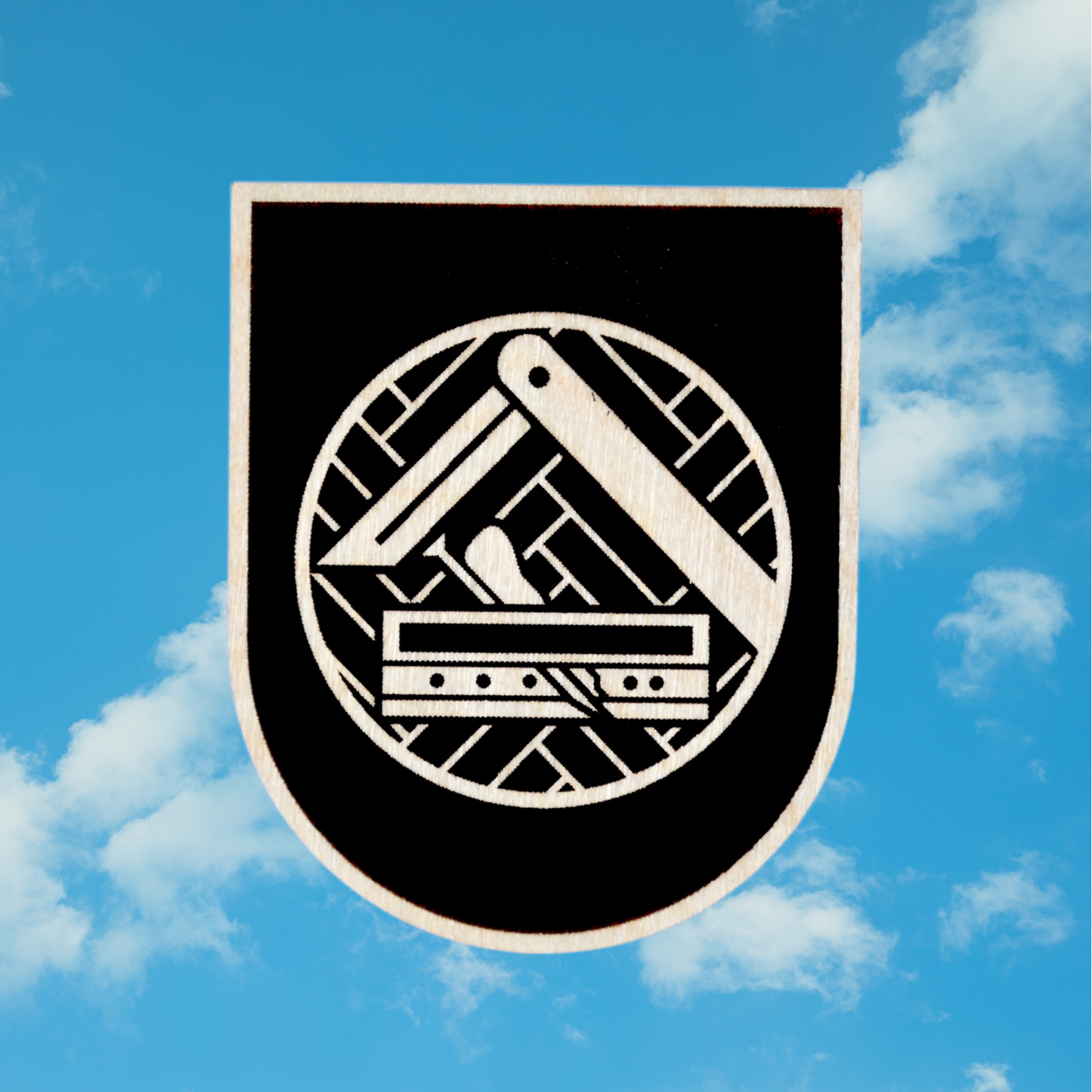 Trachten-Pin Wappen Zunftzeichen "Parkettleger" Holz-Ahorn